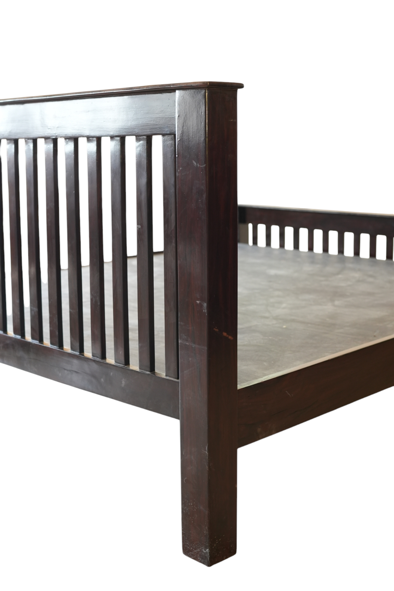 Rose Wood Cot Reaper